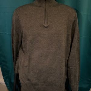 Dockers quarter zip sweater, small
